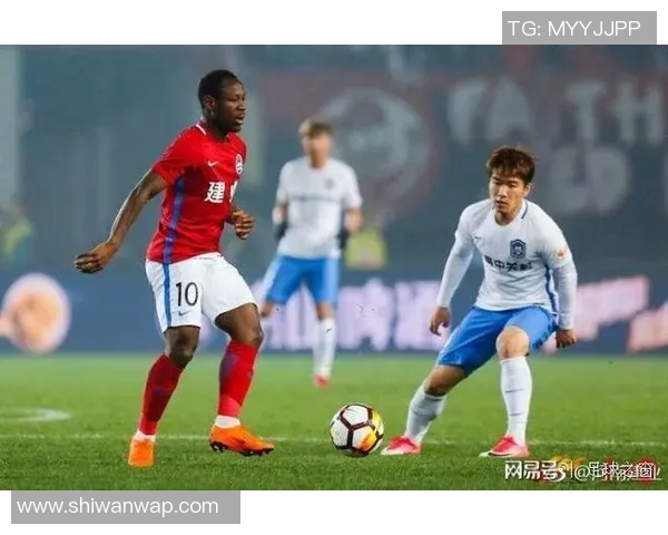 南京羽毛球队防守体系解析与战术运用探讨